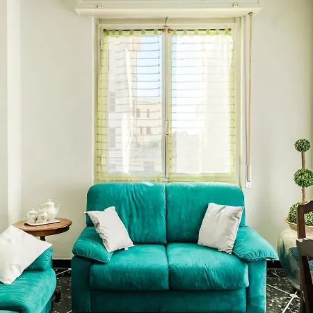 Appartamento Spazioso Con Free Parking 1min Dal Mare